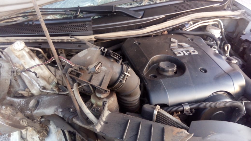  Mitsubishi L200 2015    EN DESARME